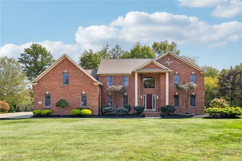 Photo for 1327 Meadowood Circle