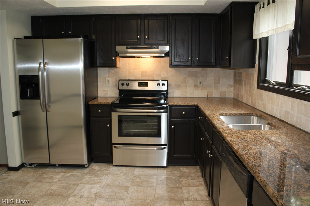 Spy Glass - Residential Lease