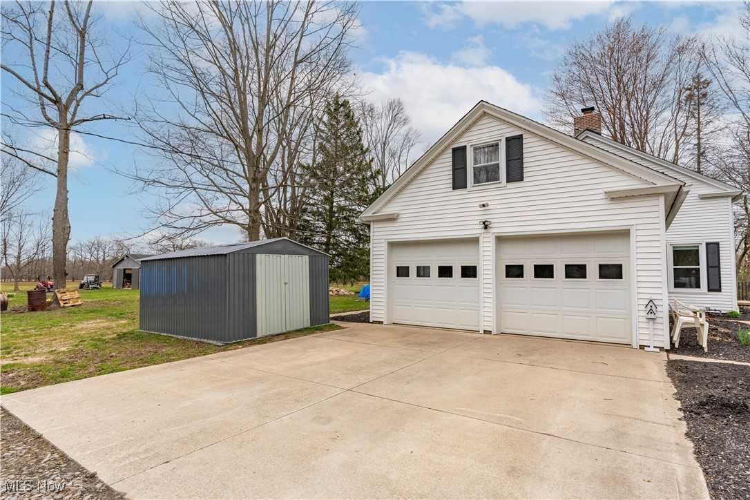 20930 Vermont Street, Litchfield, Ohio image 39
