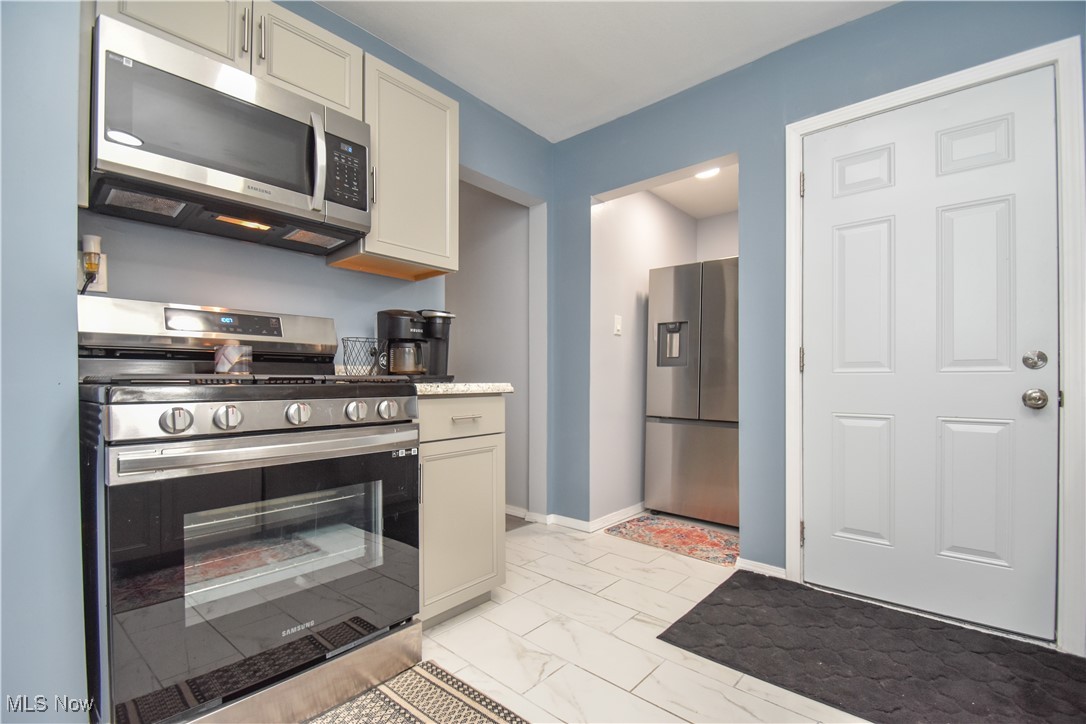 Highland Blvd Add - Residential