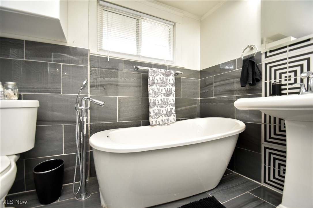 Highland Blvd Add - Residential