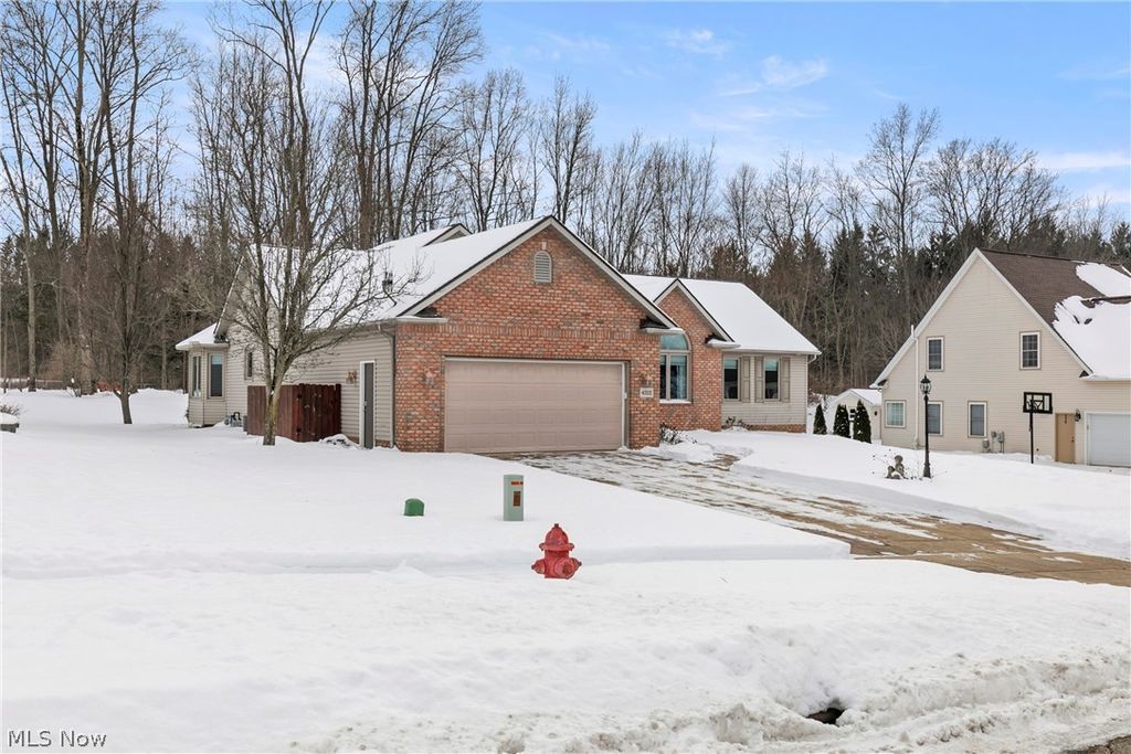 Photo of 4312 Apple Orchard Orch, Rootstown, OH 44272 (MLS # 5159272)