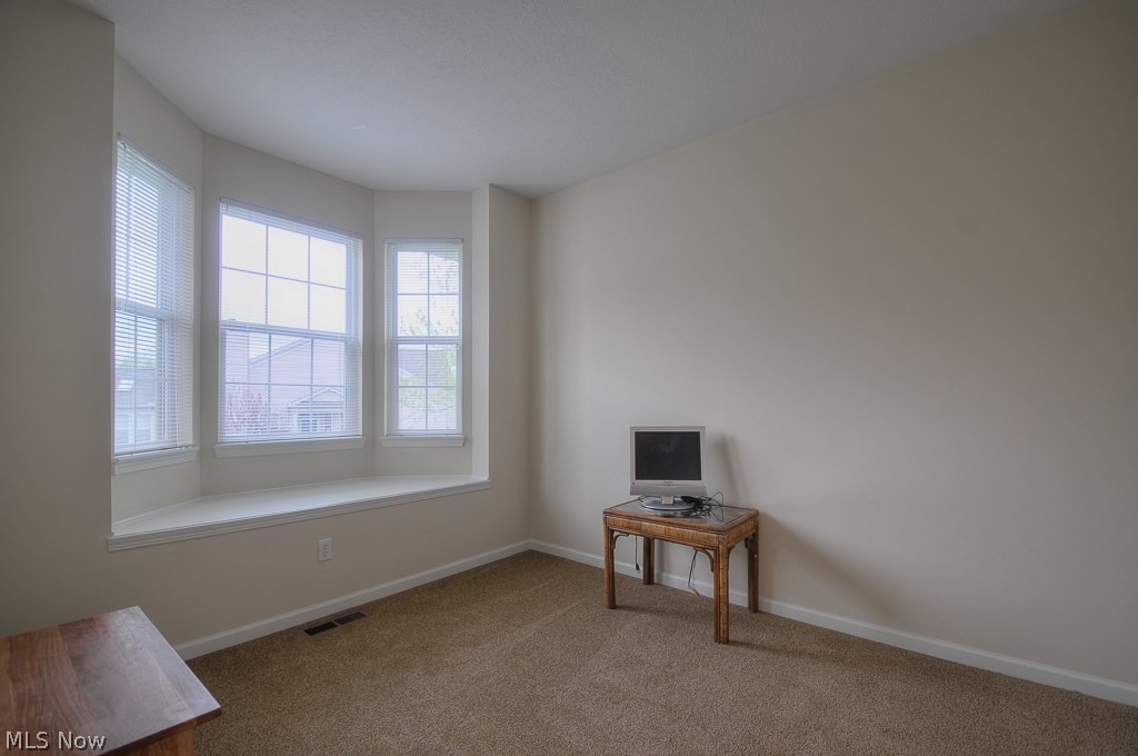 Woods/Auburn Lakes Condo Ph 01 - Residential