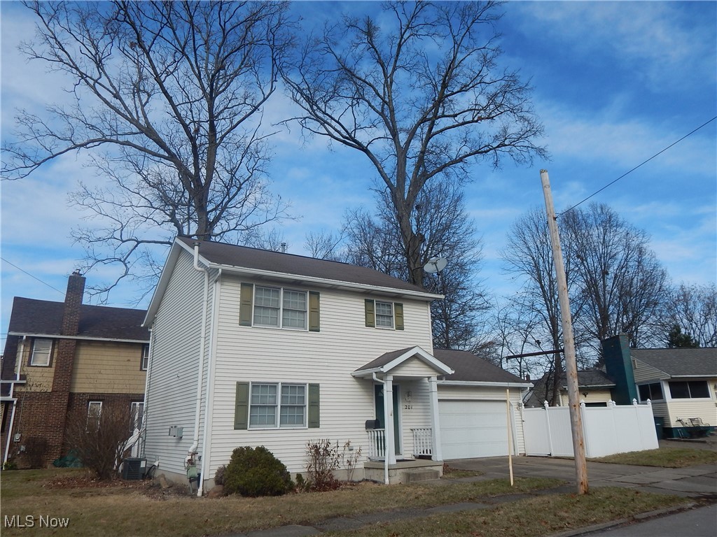 201 Grove Avenue, Cuyahoga Falls, Ohio image 3