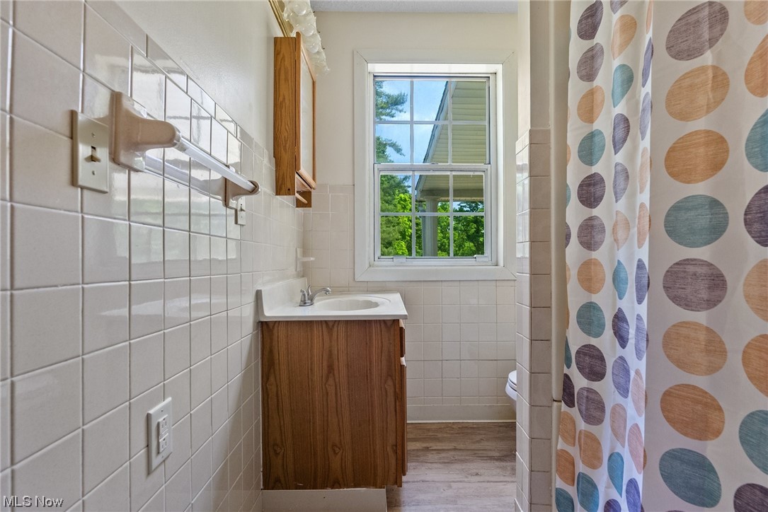 Tcts B & D Nicely & Nicely Adn - Residential