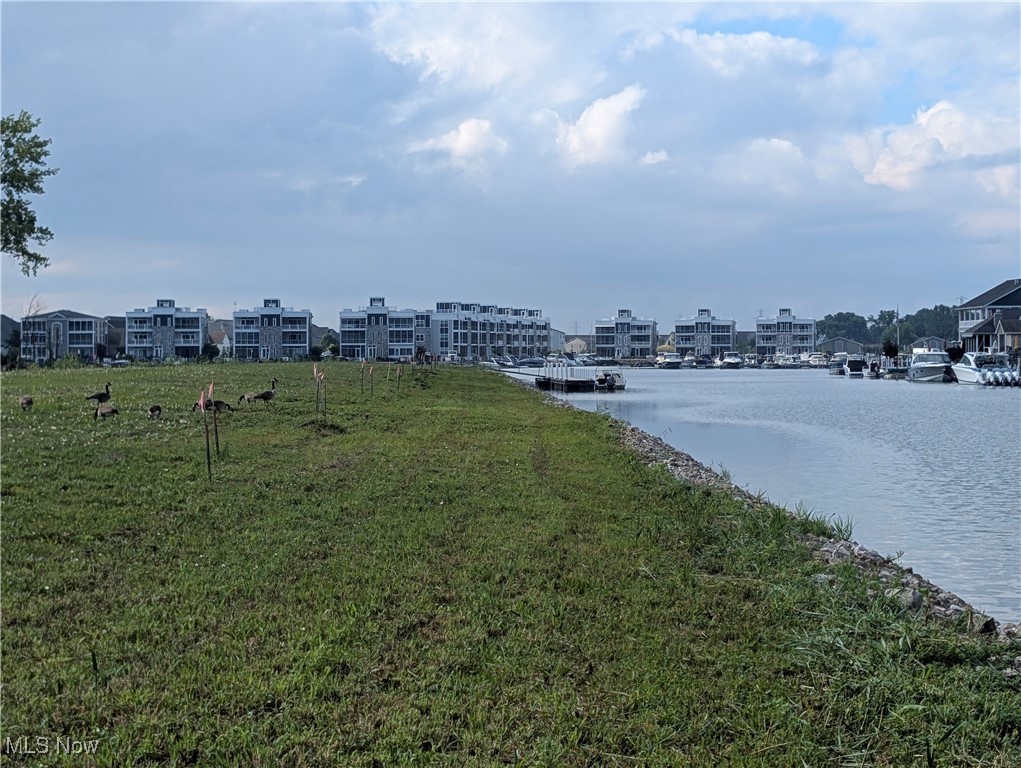 Marblehead Estates & Yacht Club - Land