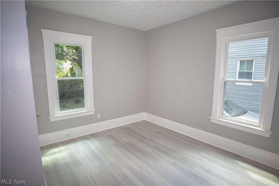 B Schatzingers Park - Residential Income