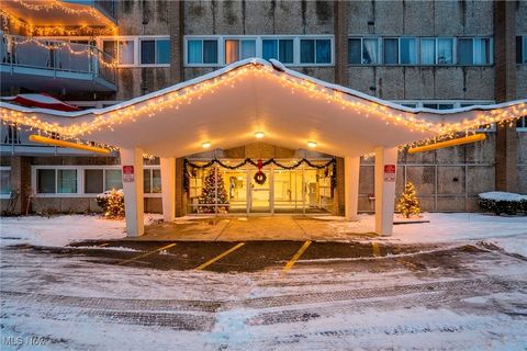 6640 Pearl Road 407 Parma Heights OH 44130