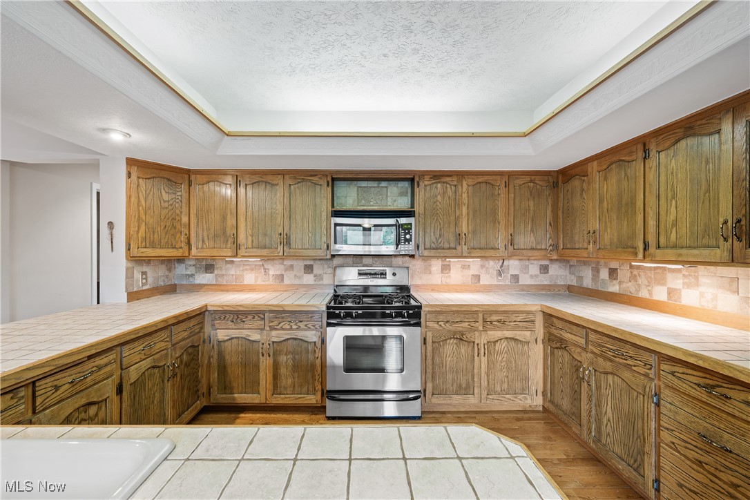2990 Wildridge Drive, Massillon, Ohio image 19