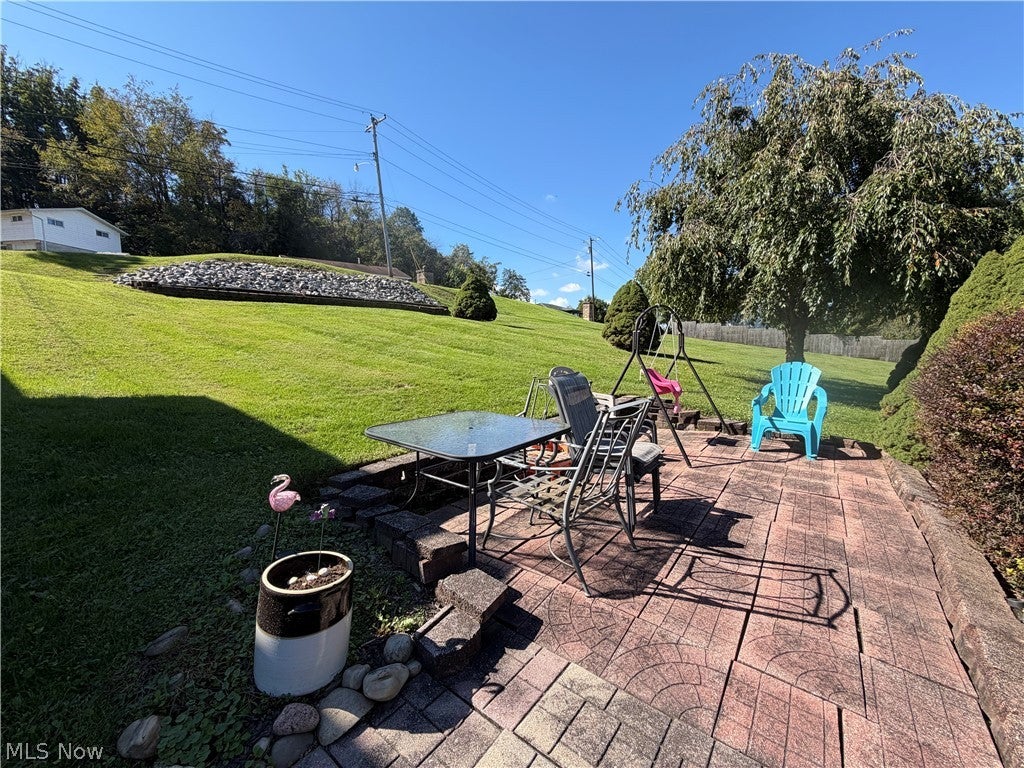 127 St Ann Way