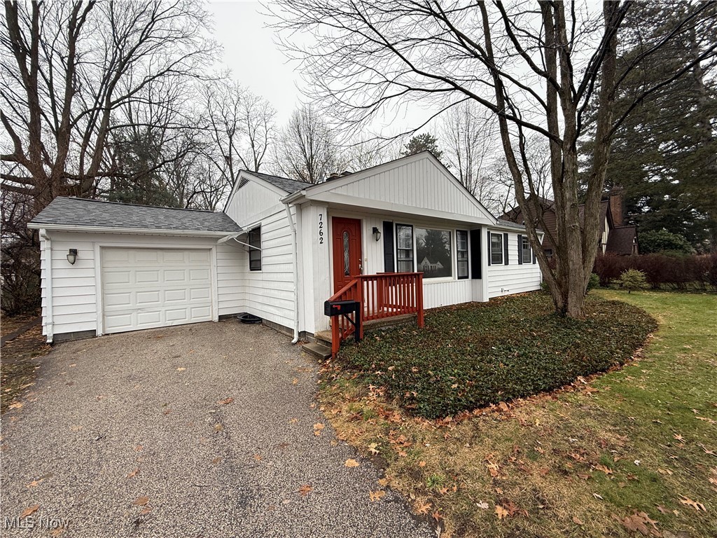 7262 Longview Avenue, Mentor, Ohio image 2