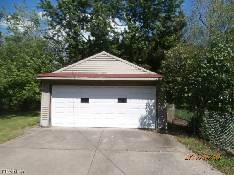 Pontiac Park - Residential