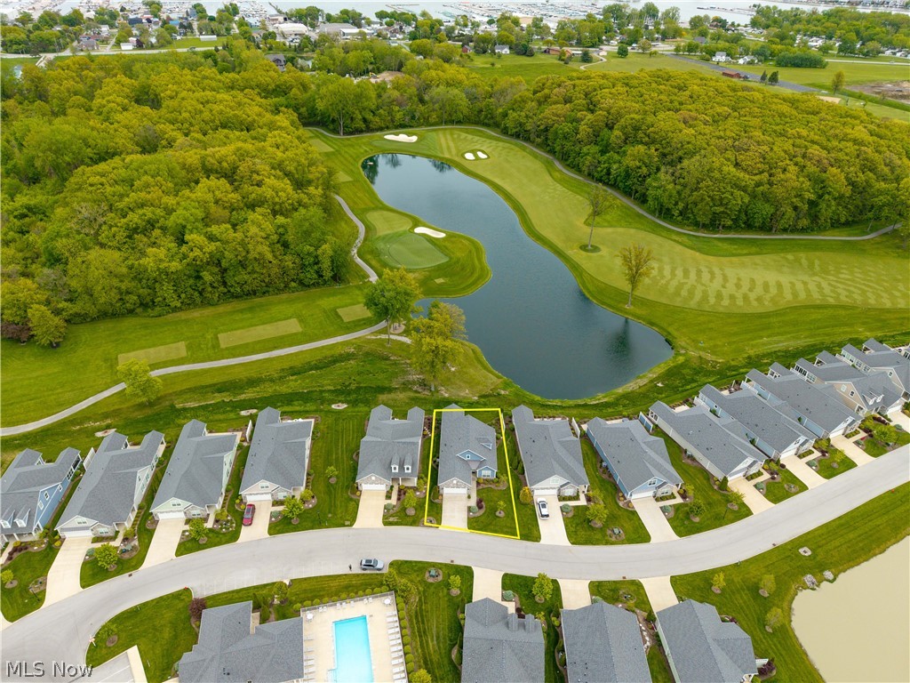 Un 8 Fairway Estates Catawba Isla - Residential