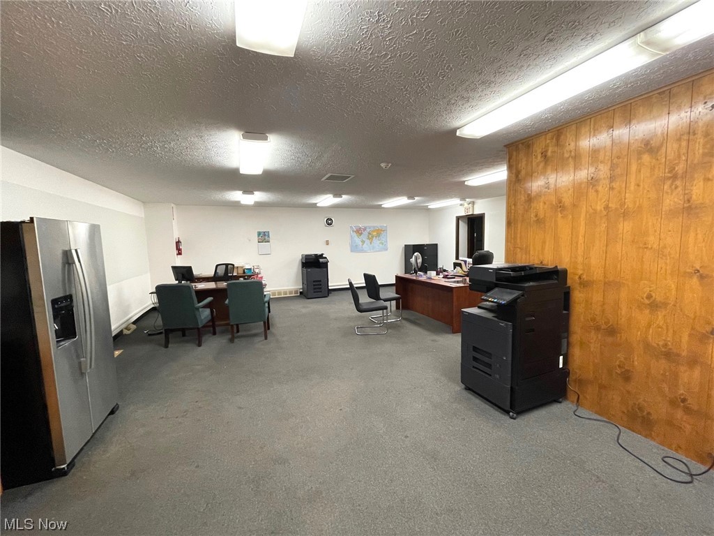 Canton City - Commercial Sale