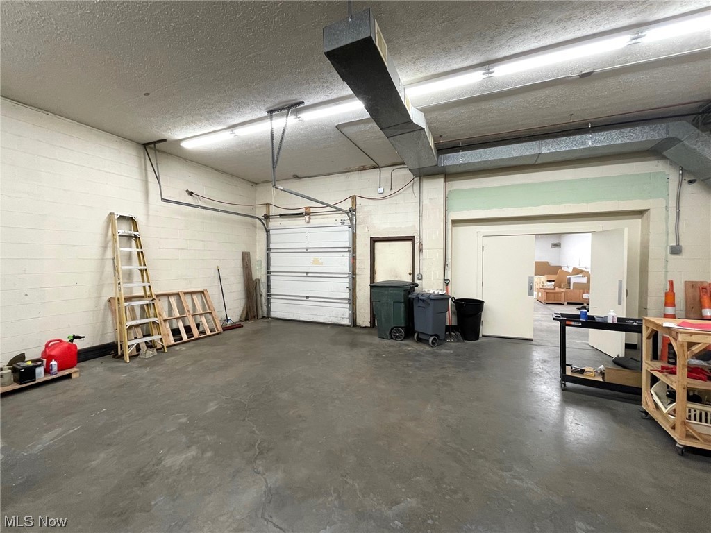 Canton City - Commercial Sale