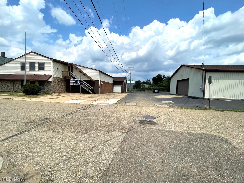 Canton City - Commercial Sale