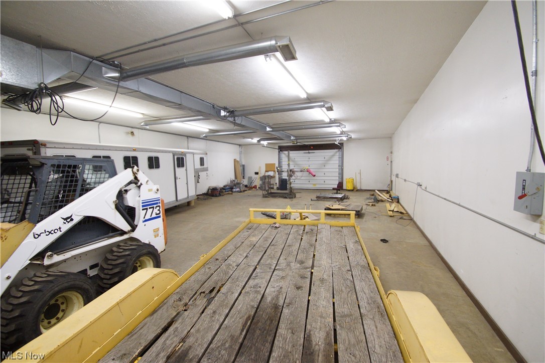 Canton City - Commercial Sale