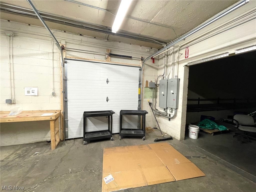 Canton City - Commercial Sale