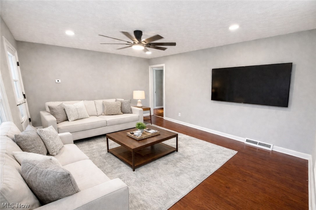 19910 Mountville Drive