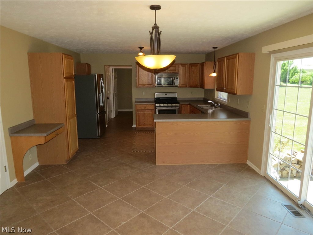 Seasons Estates - Residential