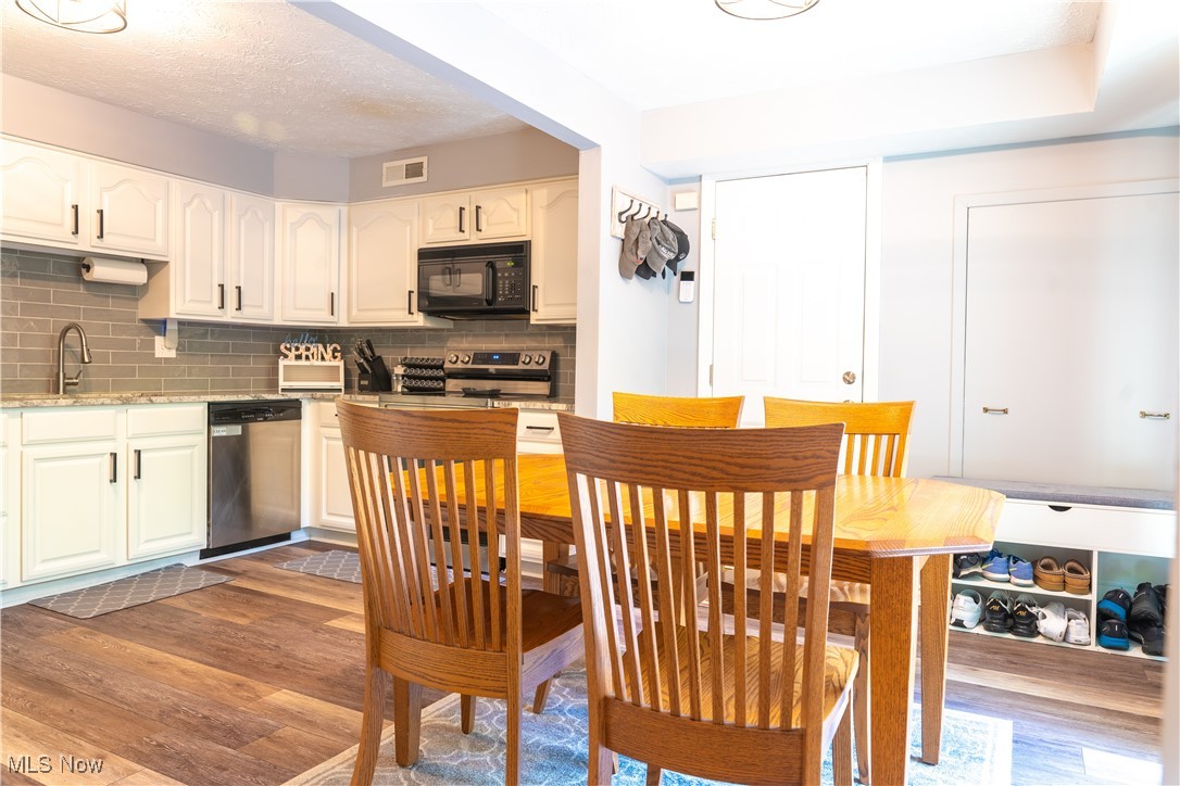 Pine Hill Condo - Residential