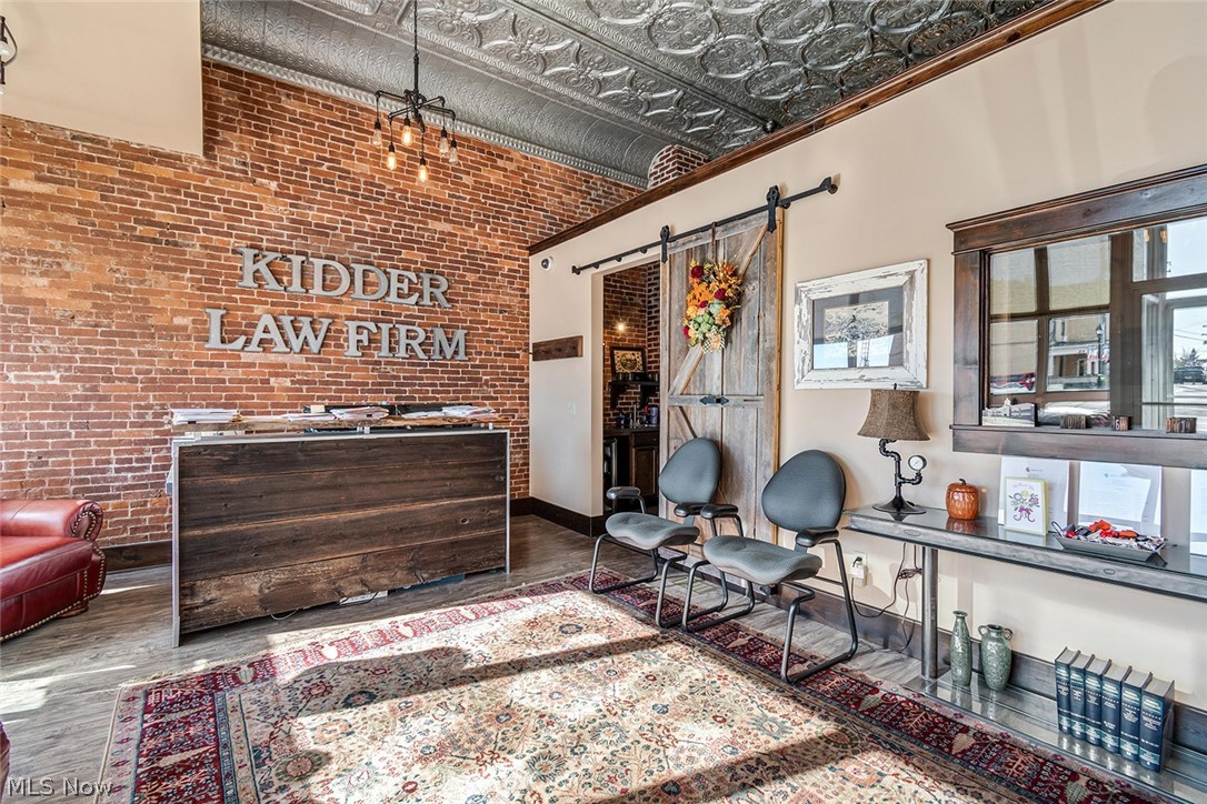 Cadiz Village - Commercial Sale