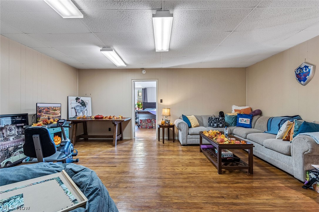 Cadiz Village - Commercial Sale