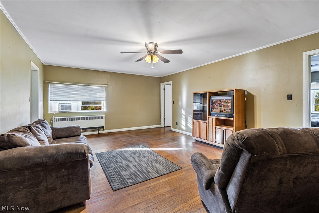 Cadiz Village - Commercial Sale