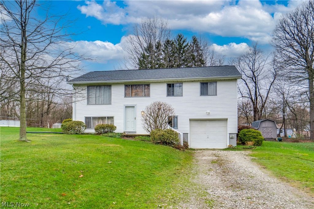 Photo of 5776 Sonata Avenue, Clinton, OH 44216 (MLS # 5193947)