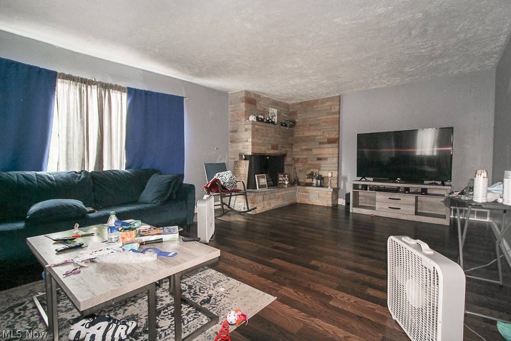 Urban Realty Companys - Commercial Sale