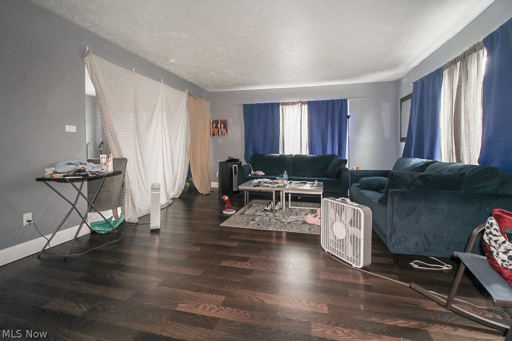 Urban Realty Companys - Commercial Sale