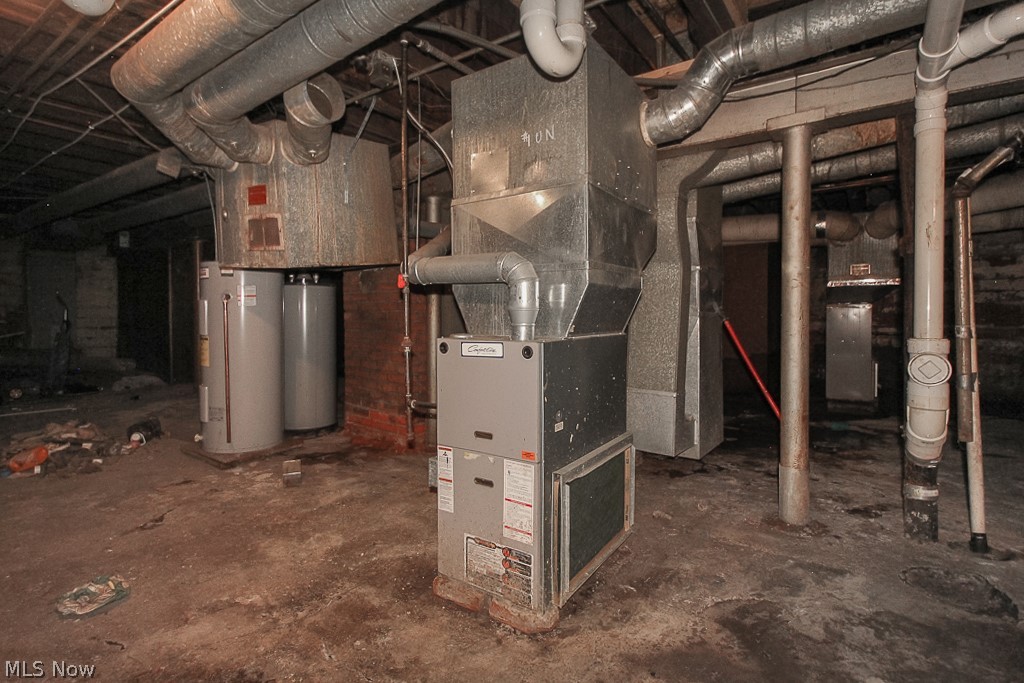 Urban Realty Companys - Commercial Sale