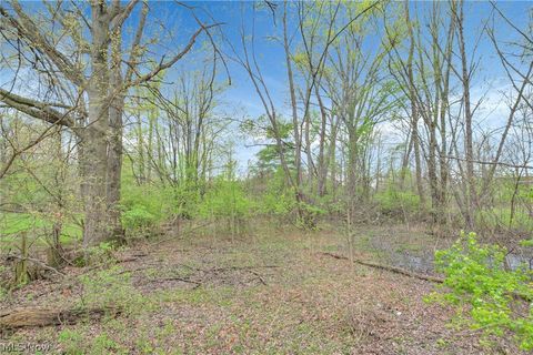 Tiny photo for 2423 Stelzer Road, Columbus, OH 43219 (MLS # 5187963)