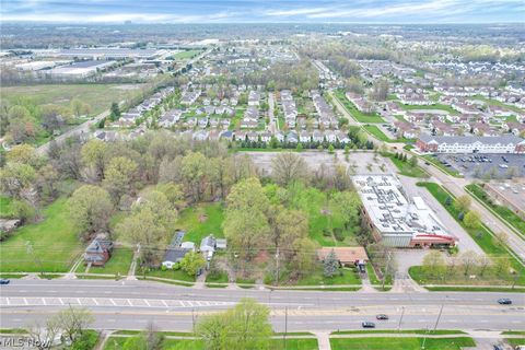 Tiny photo for 2423 Stelzer Road, Columbus, OH 43219 (MLS # 5187963)