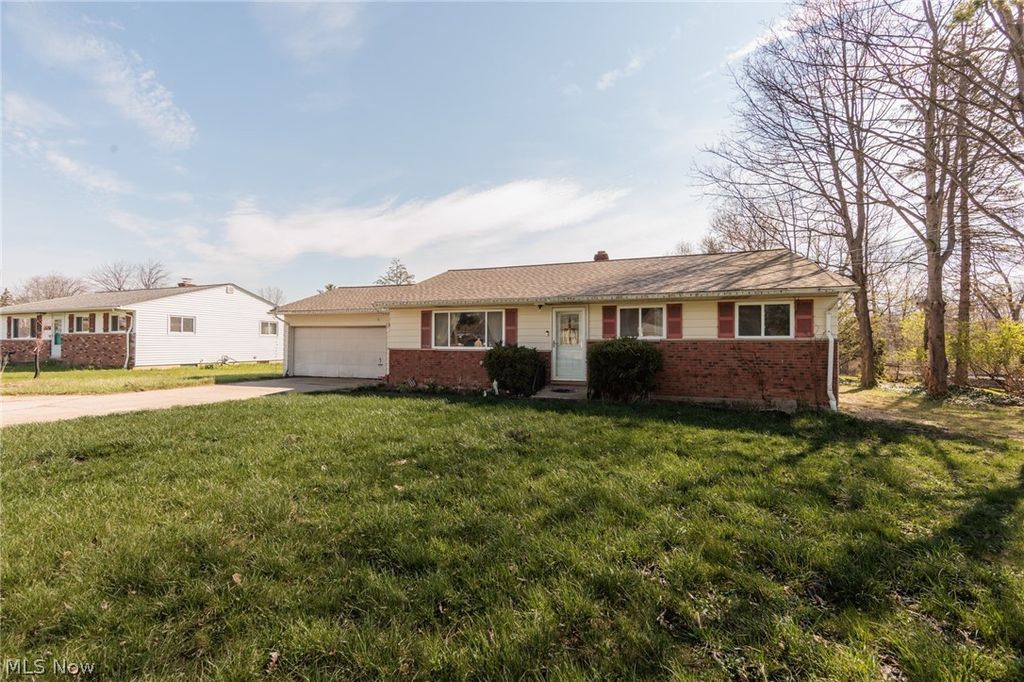 Photo of 19157 Howe Road, Strongsville, OH 44136 (MLS # 5206852)