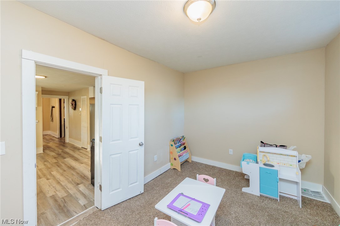 Black River 01 - Residential