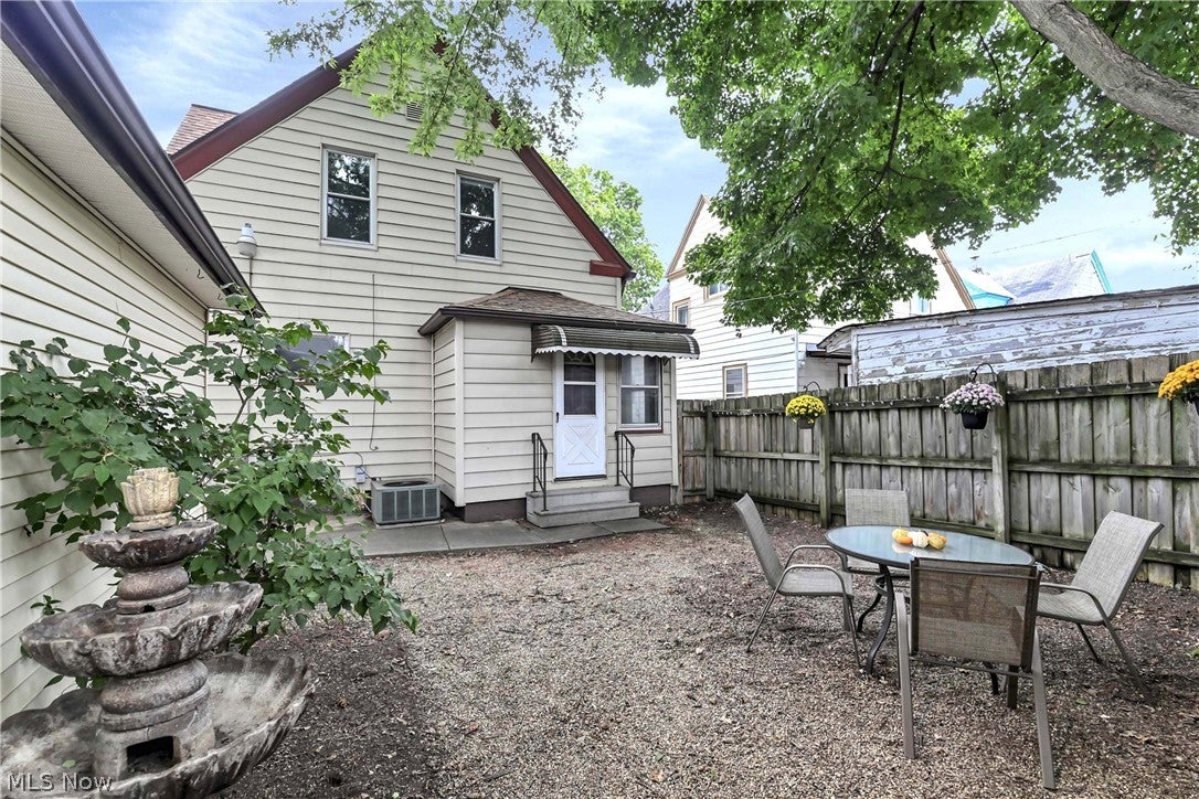 3860 W 17th Street