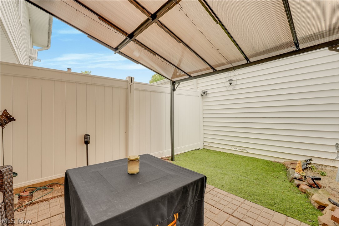 Meadowlawn Condo - Residential