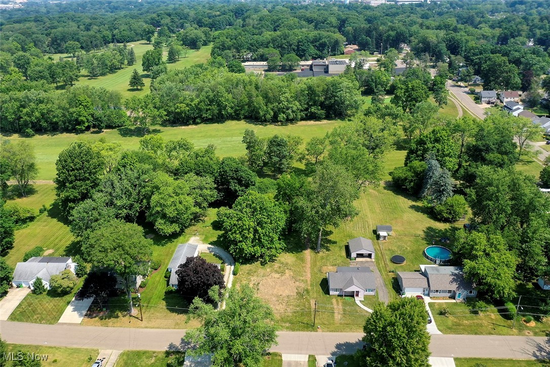 Bertcliff Acres - Land