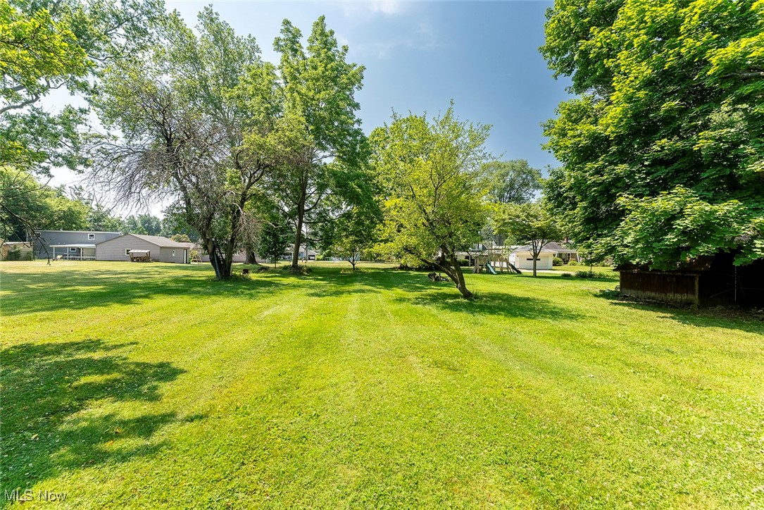 Bertcliff Acres - Land