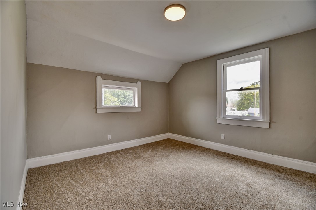 205 W Slingluff Avenue, Dover, Ohio image 22