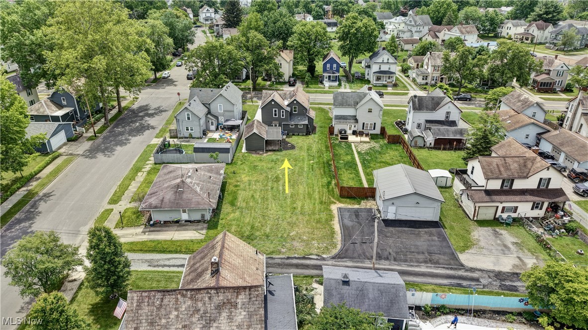 205 W Slingluff Avenue, Dover, Ohio image 34