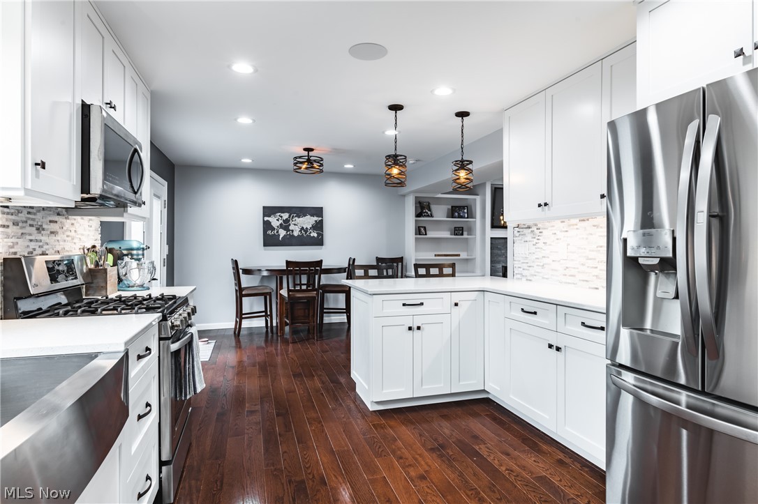 Country Club Estates Adn - Residential