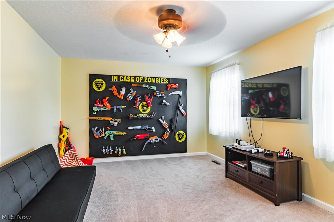 Country Club Estates Adn - Residential