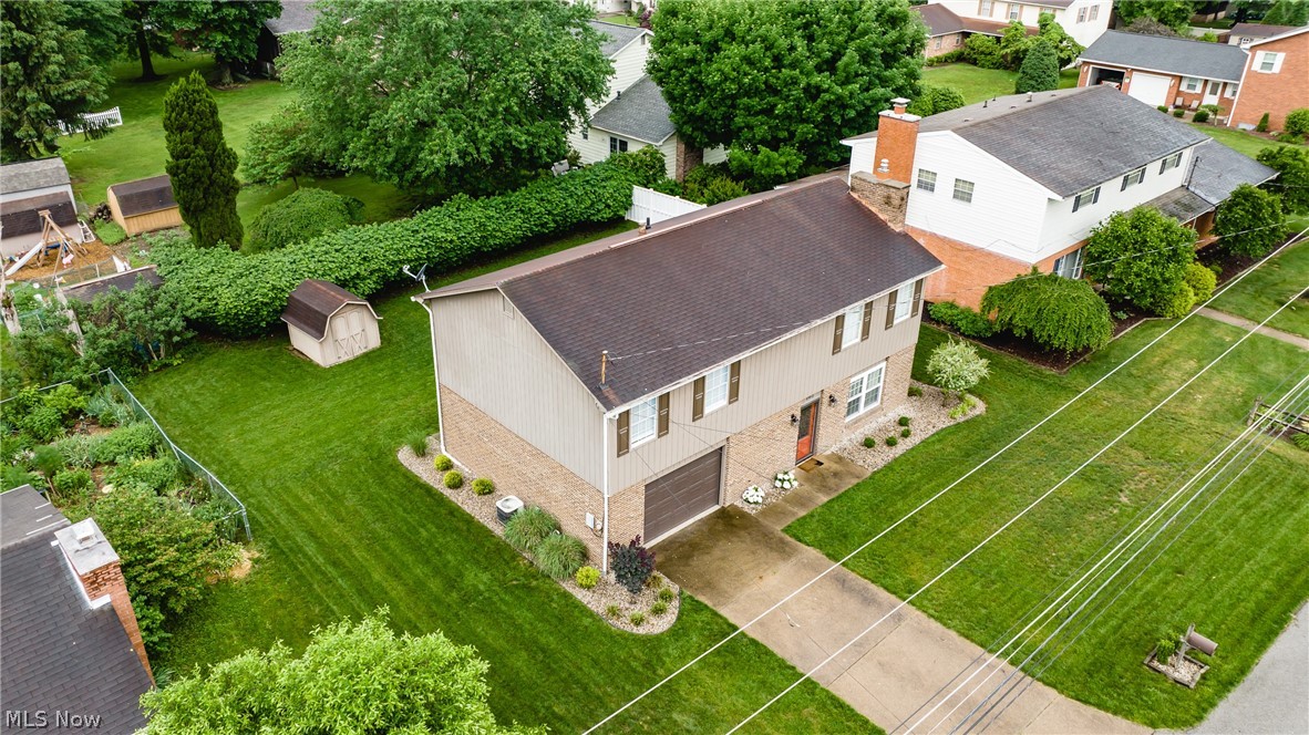 Country Club Estates Adn - Residential