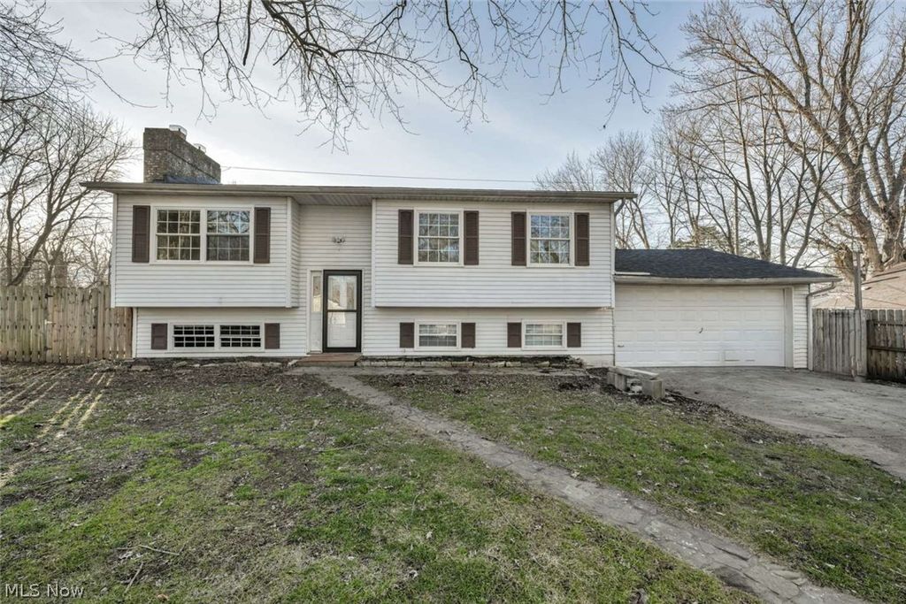 Photo of 1548 Rosena Avenue, Madison, OH 44057 (MLS # 5199180)