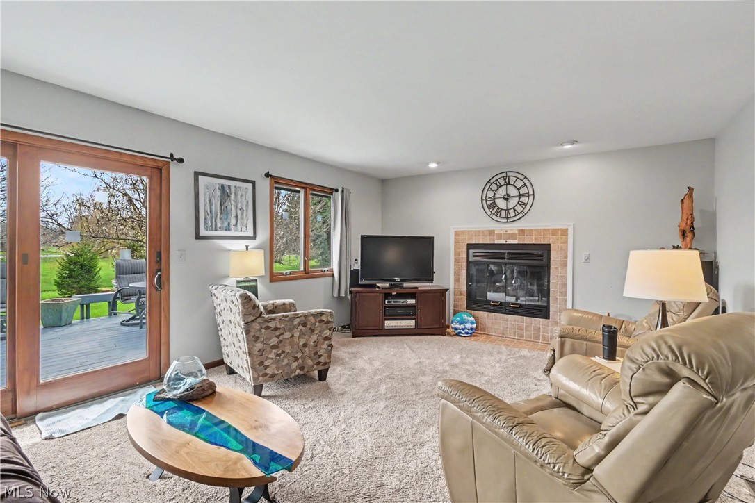 Village//Lexington - Residential