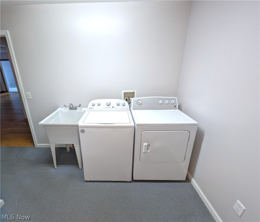 Legends Condos Ph 4 - Residential