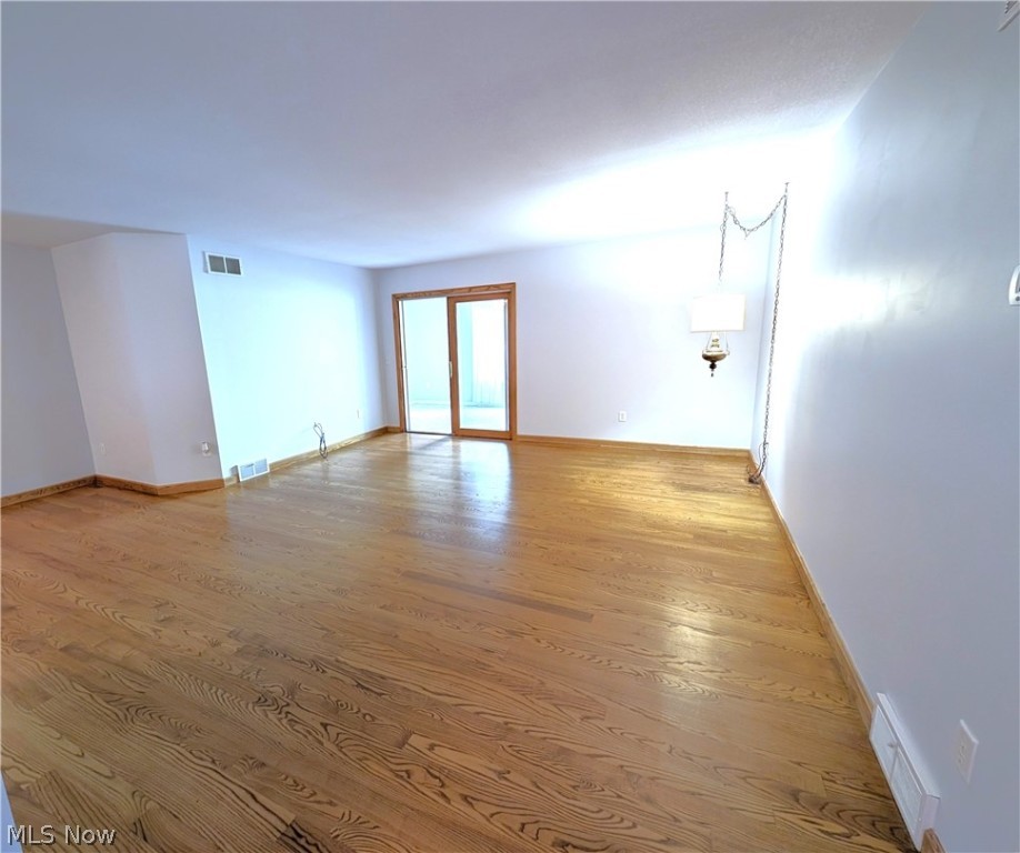 Legends Condos Ph 4 - Residential