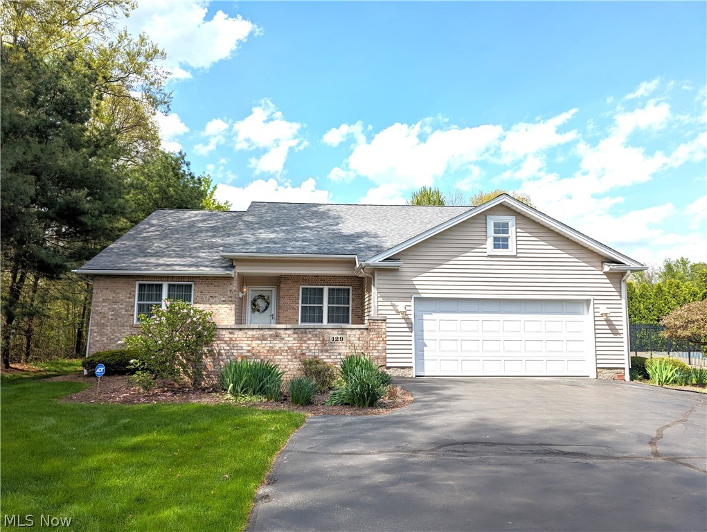 Legends Condos Ph 4 - Residential